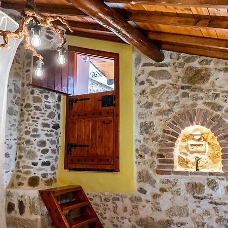 Traditional Mansion بيت للعطل Kalathenai